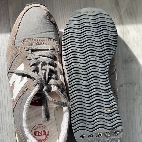 New Balance 420 size 7.5 - Picture 4 of 8